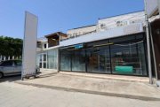 Kapparis Double shop unit with Title Deeds in prime Kapparis Location - TRI125.Set in a great location, on the main Protaras Avenue Haus