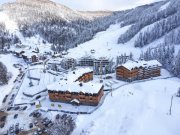 Kolašin Cozy ski apartment is located in Hotel in the centre of Ski Resort 1450. This apartment is excellent investment opportunity -