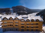 Kolašin Cozy ski apartment is located in Hotel in the centre of Ski Resort 1450. This apartment is excellent investment opportunity -