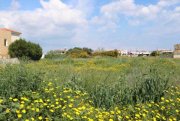 Paralimni 2406m2 plot of land in quiet residential area of Paralimni - LPAR172.Located close to local amenities, this plot offers road