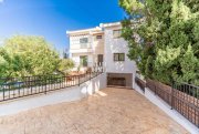 Paralimni 3 storey, 3 bedroom, 3 bathroom detached villa in exclusive Kokkinos Kremos area of Paralimni - IKA102.This delightful property