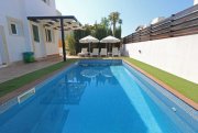 Pernera Beautiful 3 bedroom, 2 bathroom detached villa with Title Deeds and swimming pool in Pernera - KAT108.Set on a gated complex, fr