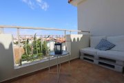 Pernera Bright, modern 2 bedroom apartment in fantastic Pernera location - ORE128.Located on a popular complex complete with communal