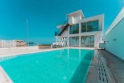 Protaras 5 bedroom, 2 bathroom, NEW BUILD detached villa with SEA VIEWS in fantastic location of Protaras - IJP104DP.This stylish Haus