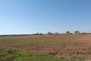 Protaras LPRO126 - 3595m2 Plot of Land in exclusive Protaras area.This fertile plot is located close to the Ayios Pantelimon Church in ov