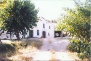 Sant Iscle de Vallalta Dieses Bauernhaus befindet sich am Rande des Montnegre Naturparks in einem Gebiet mit mediterranem Wald, wo sich 
auch noch Haus