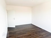 Zeithain ***ERSTBEZUG NACH SANIERUNG*** 2-Raumwohnung mit Tageslichtbad und Wanne für eine Person zu vermieten Wohnung mieten