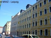 Leipzig wohnen in Lindenau in einer schönen & hellen 2-Raumdachgeschoßwohnung mit grünem Hof Wohnung mieten