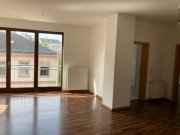 Altenburg Große 2-Zimmer mit Laminat, Balkon, offene Küche und Aufzug in guter Lage! Wohnung mieten