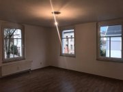 Reinsdorf (Landkreis Zwickau) Großzügige 2-Zimmer mit Laminat, Balkon und EBK in ruhiger Lage! Wohnung mieten