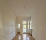 Chemnitz Gemütliche 3-Zimmer mit Wannenbad, Balkon und Laminat in zentraler Lage! Wohnung mieten