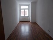 Chemnitz *** Großzügige 2-Zimmer mit Aufzug, Wanne, Dusche und Laminat in zentraler Lage!!!*** Wohnung mieten