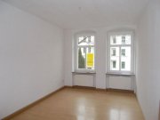 Chemnitz Sehr große 2-Zimmer mit 27 m²-WoZi, Wannenbad, EBK Abstellraum und Riesenbalkon! Wohnung mieten