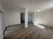 Burkhardtsdorf Erstbezug nach San.! Große 5-Zimmer Loft mit Wa., Du. und Riesenloggia in ruhiger Lage! EBK mgl. Wohnung mieten