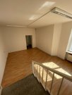 Berlin Attraktive Büroeinheit im 1. OG, 
7 Zimmer, ca. 156,70 m² Gewerbe mieten