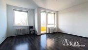 Berlin schicke 2 Zimmer-Wohnung mit Sonnen-Balkon in Berlin - Mariendorf zu vermieten Wohnung mieten