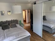 Düsseldorf !!! HELLE DACHGESCHOSSWOHNUNG IN RUHIGER ANLIEGERSTRASSE !!! Wohnung mieten