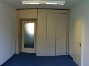 Erkrath 19m² mit Tresorraum ( Büro mit Banksafe der Fa. Pohlschröder ) in Erkrath Unterfeldhaus Gewerbe mieten