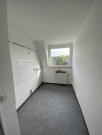 Mülheim an der Ruhr 2-Zimmer DG-Wohnung in zentraler Lage von Mülheim Broich - für max. zwei Personen Wohnung mieten