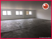 Friedrichsdorf (Hochtaunuskreis) ** Neubau **
Sehr schöne Büro- oder Praxisflächen mit 6 Stellplätzen in Top Lage zu vermieten! Gewerbe mieten