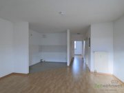 Meiningen (12536_24) MGN: moderne 2-Zimmer-Wohnung mit Laminatböden im Dachgeschoss, Hausmeisterdienste inklusive Wohnung mieten