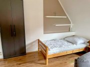 Erfurt (EF0170_Y) Erfurt: Löbervorstadt, möbliertes Zimmer in schöner Wohnlage im DG mit eigenem Bad, an Wochenendheimfahrer Wohnung